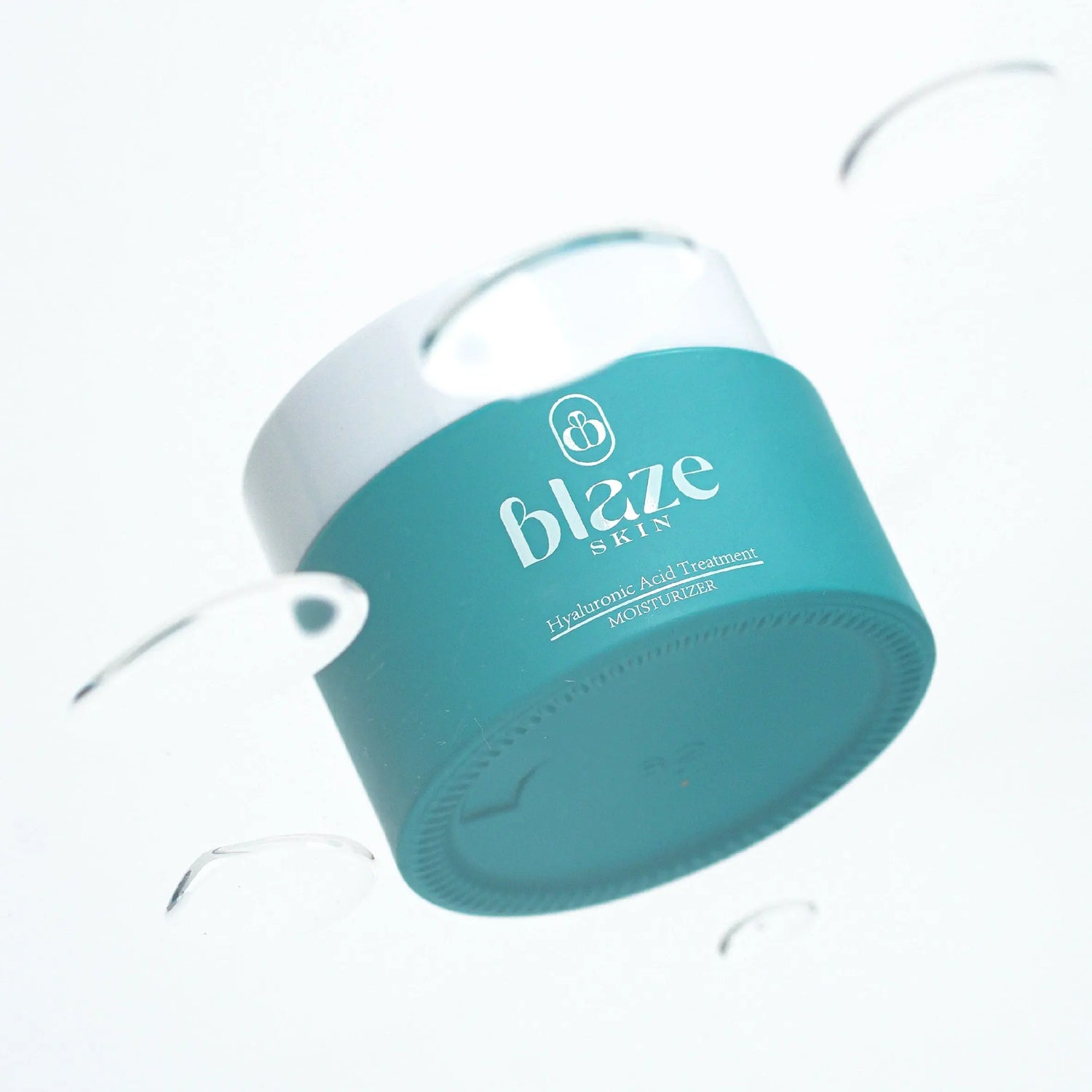 Hyaluronic Acid Moisturizer Blaze skin